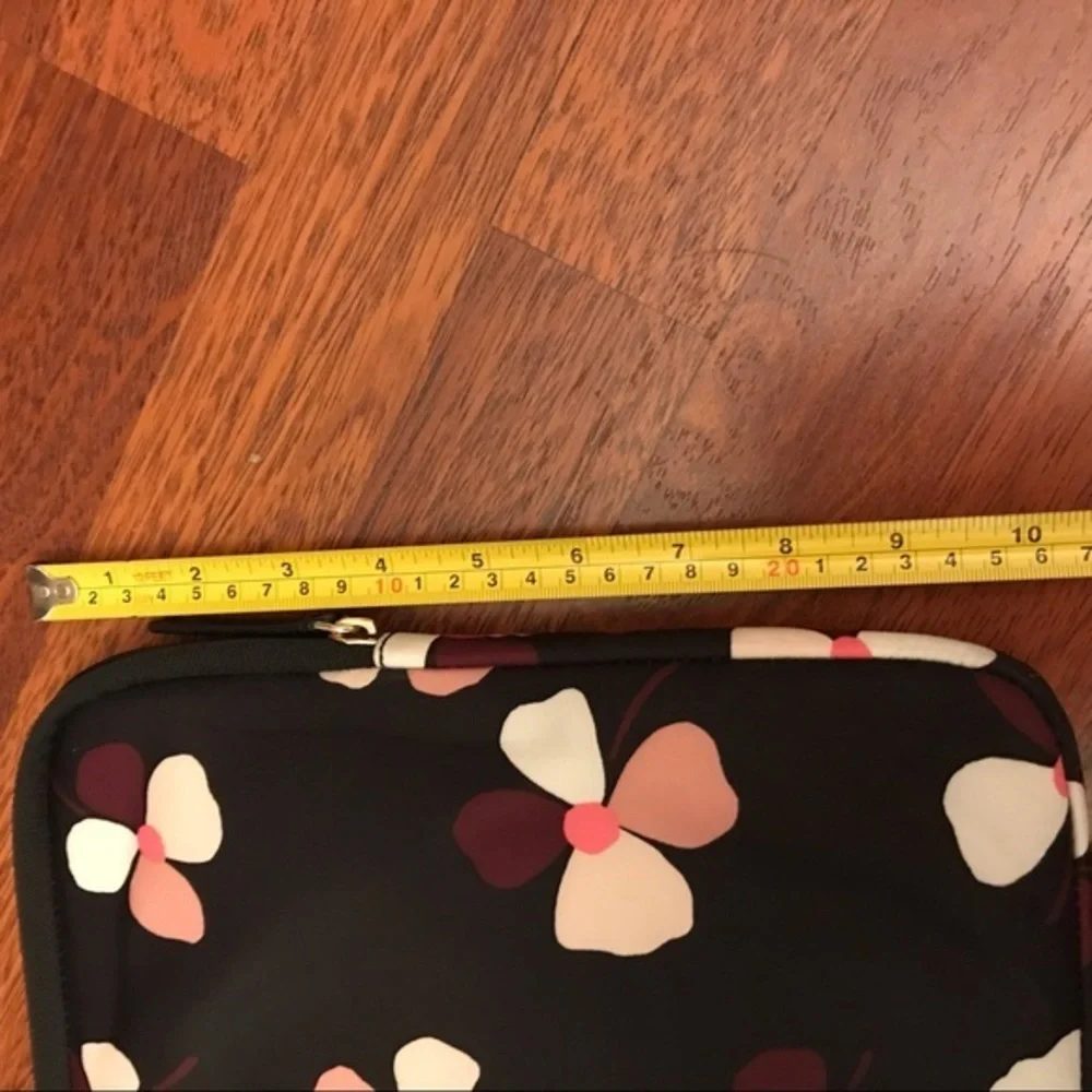 COPY - KATE SPADE Laptop Computer Case
